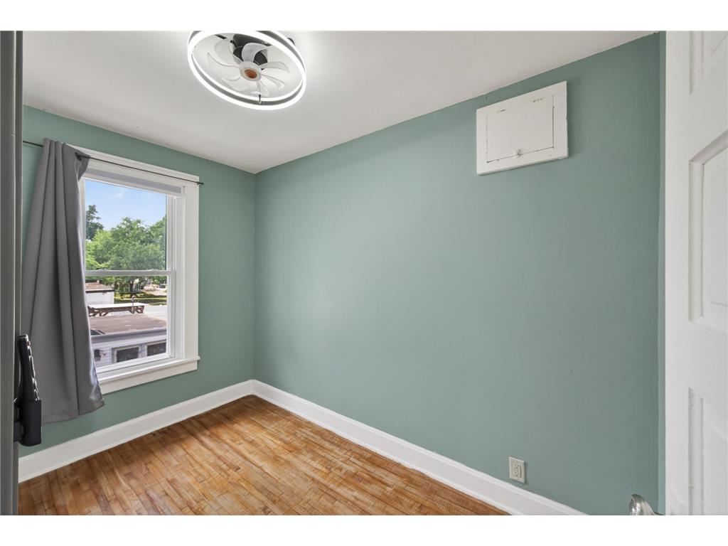 3114 Johnson Street NE Minneapolis MN 55418 7082640 image20