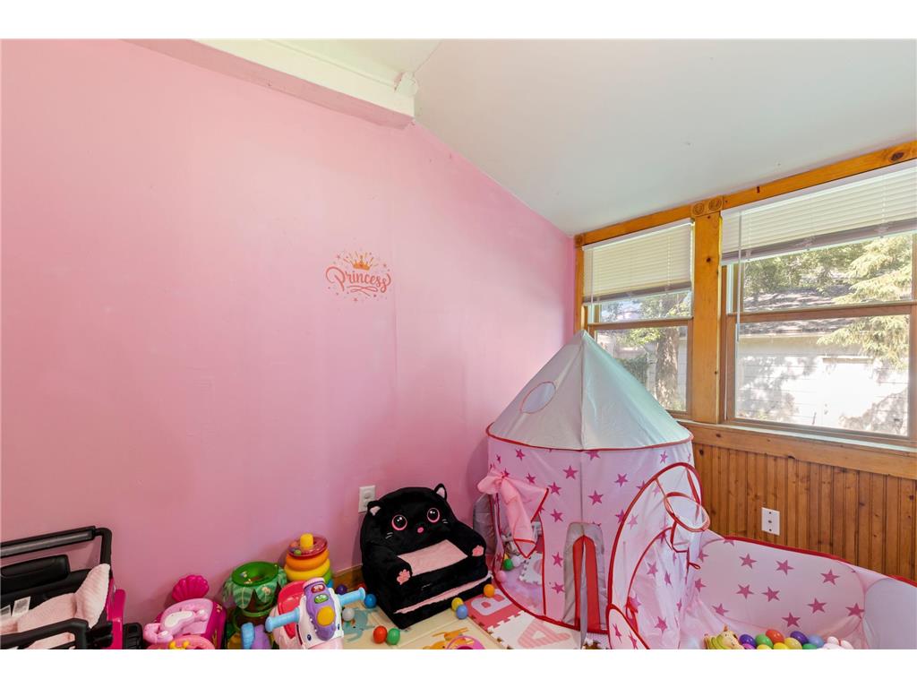 3114 Russell Avenue N Minneapolis MN 55411 6739716 image10