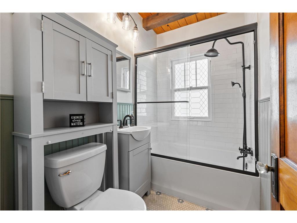 3115 43rd Avenue S Minneapolis MN 55406 7058888 image32