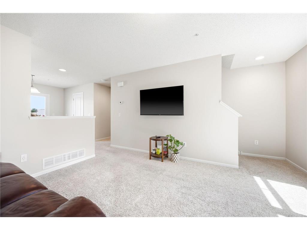 3115 Clover Ridge Drive Chaska MN 55318 7080038 image7