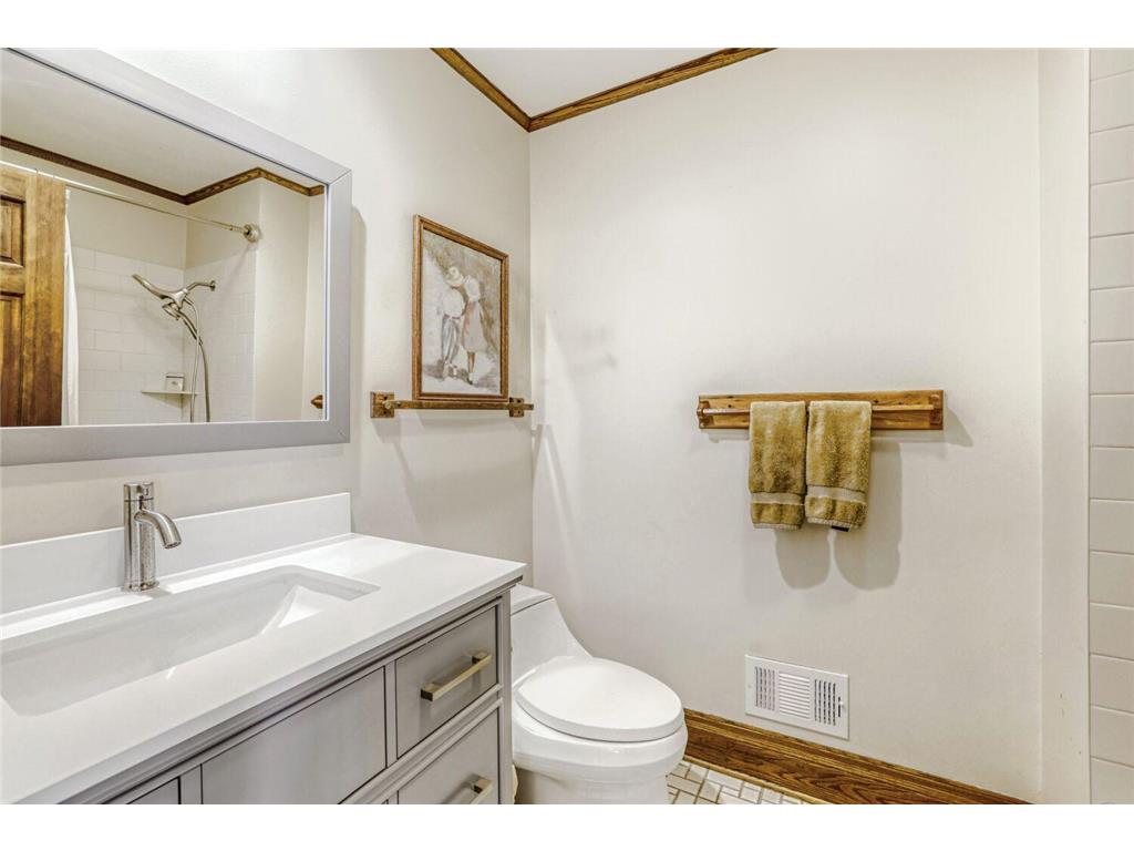 3115 E Bde Maka Ska Parkway Minneapolis MN 55408 - Bde Maka Ska 7021488 image11