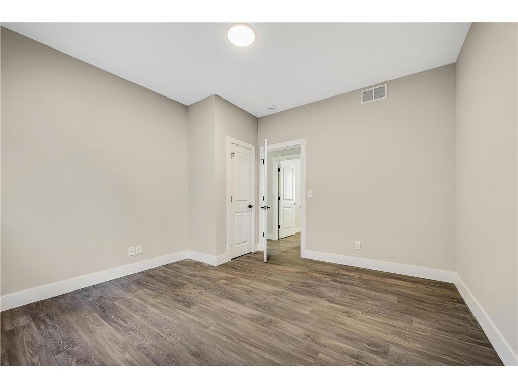 3115 Russell Avenue N Minneapolis MN 55411 7017265 image15