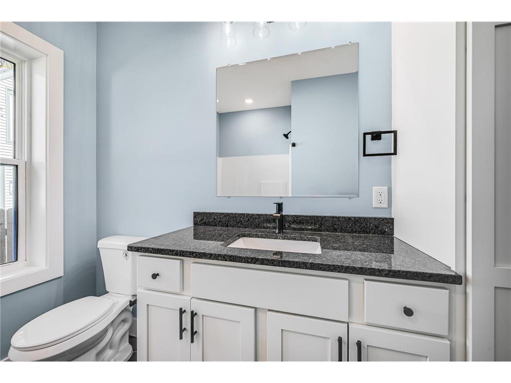 3115 Russell Avenue N Minneapolis MN 55411 7017265 image28