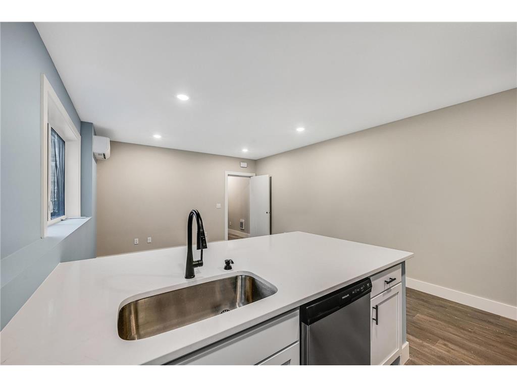 3115 Russell Avenue N Minneapolis MN 55411 7017265 image36