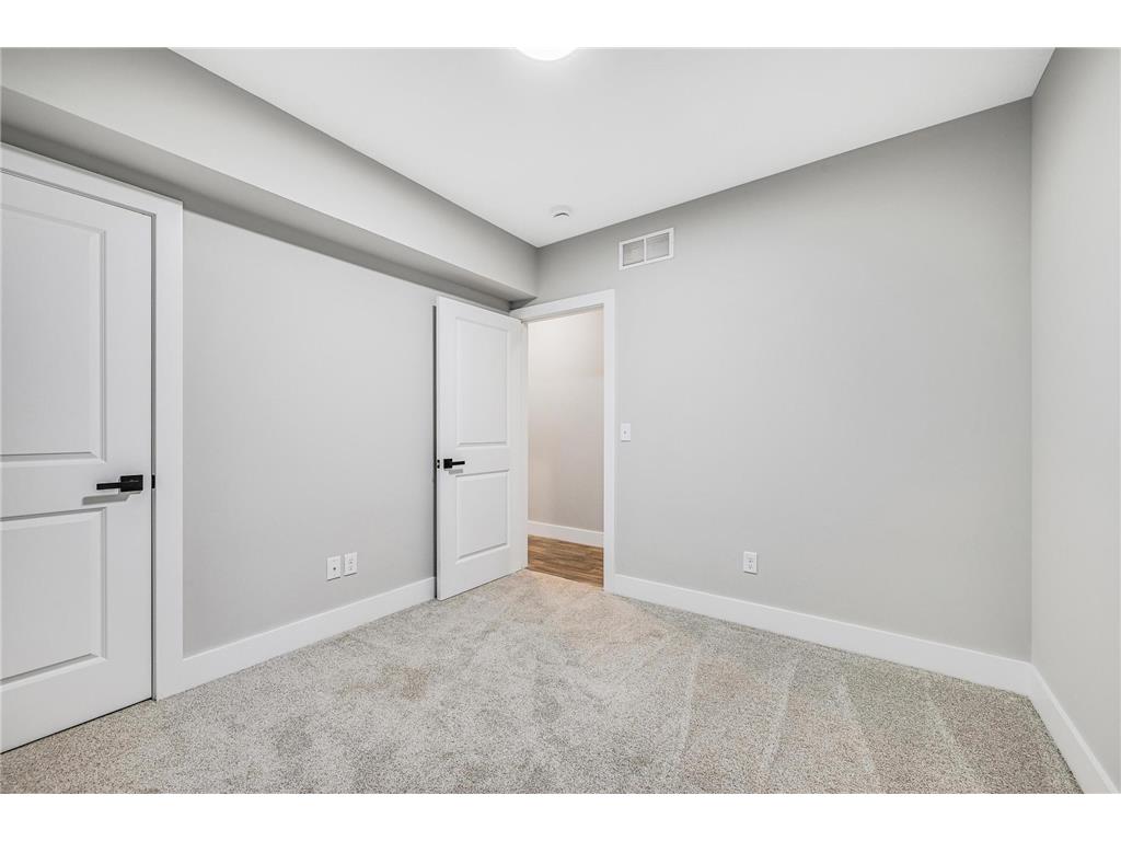 3115 Russell Avenue N Minneapolis MN 55411 7017265 image38