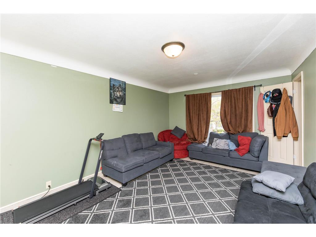 3117 17th Avenue S Minneapolis MN 55407 7068196 image34