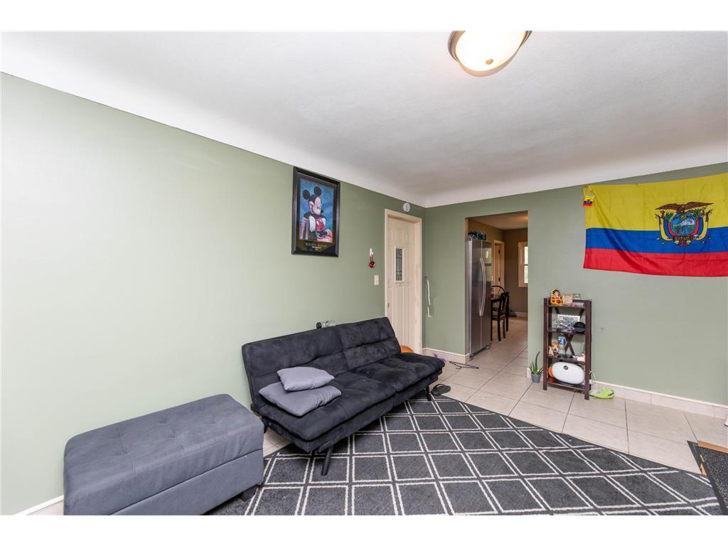 3117 17th Avenue S Minneapolis MN 55407 7068196 image35