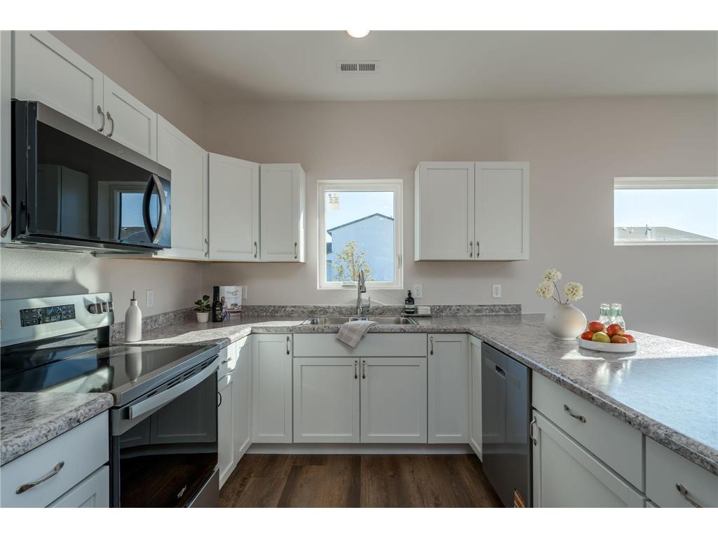 3117 & 3119 Noble Drive Mankato MN 56001 6804396 image7