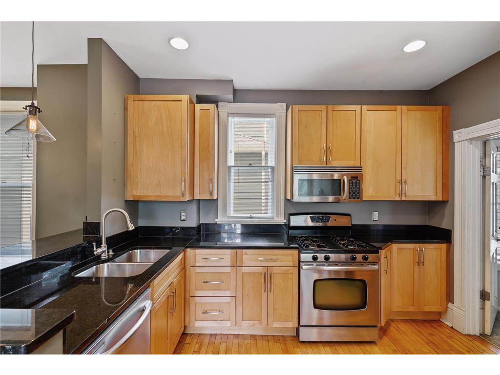 3117 Harriet Avenue Minneapolis MN 55408 7046857 image6