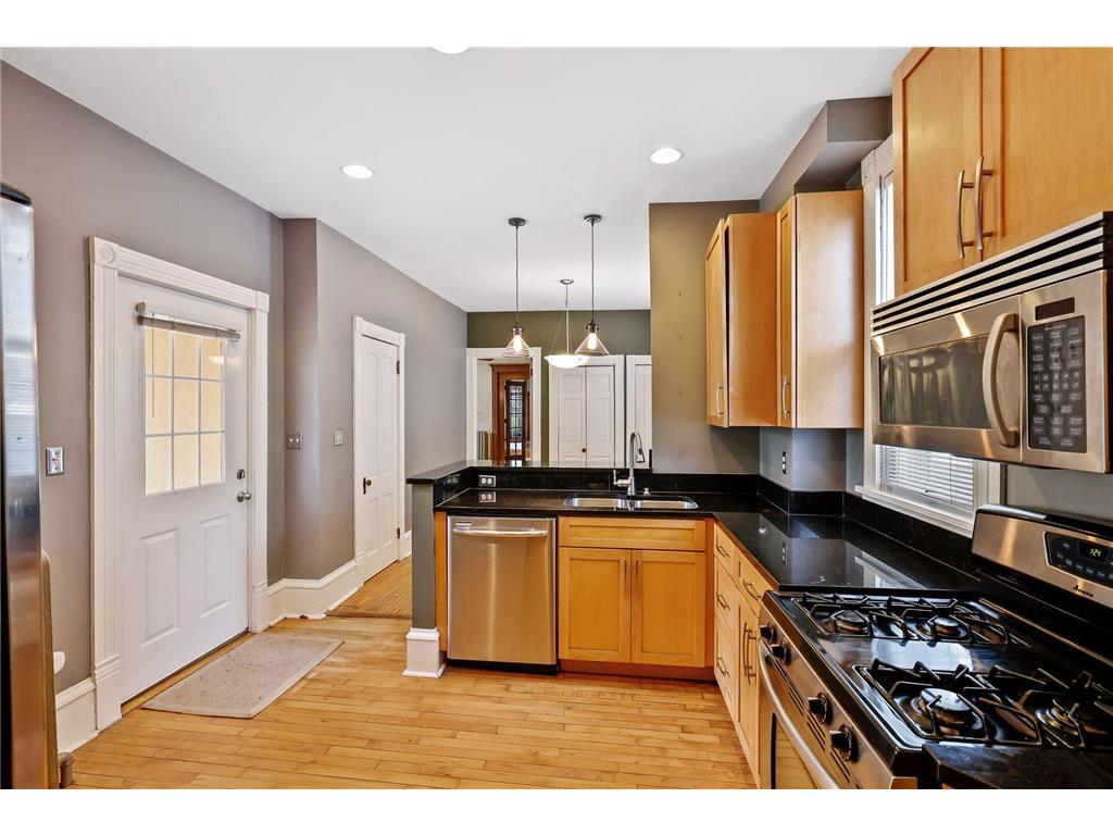 3117 Harriet Avenue Minneapolis MN 55408 7046857 image7