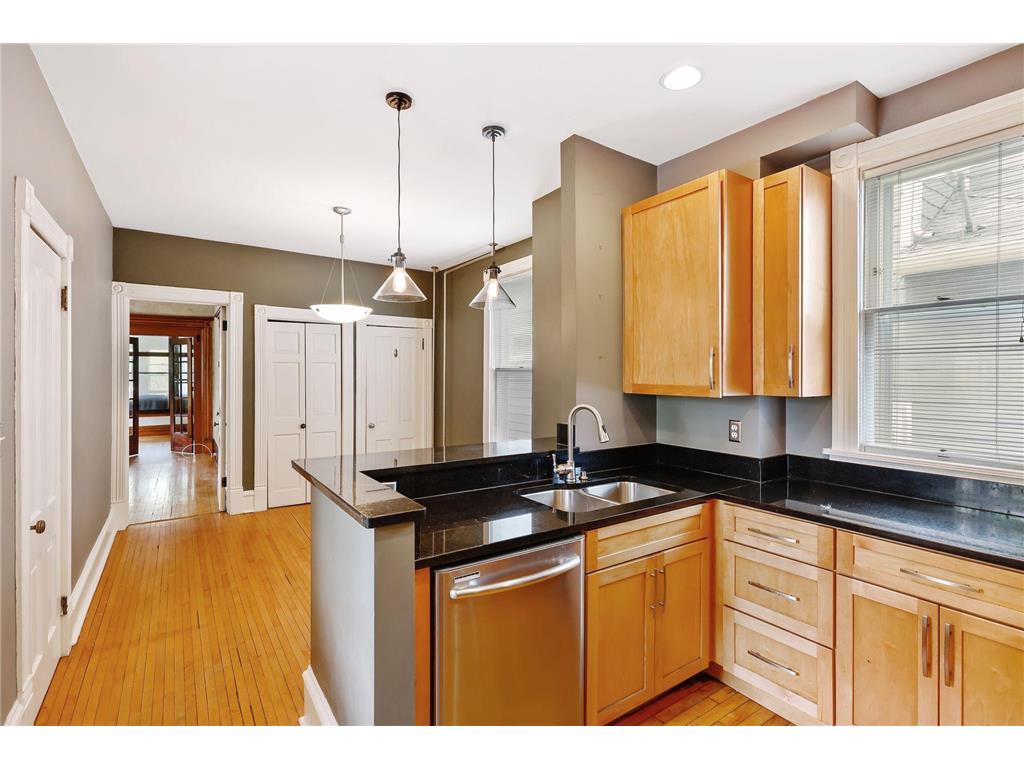 3117 Harriet Avenue Minneapolis MN 55408 7046857 image8