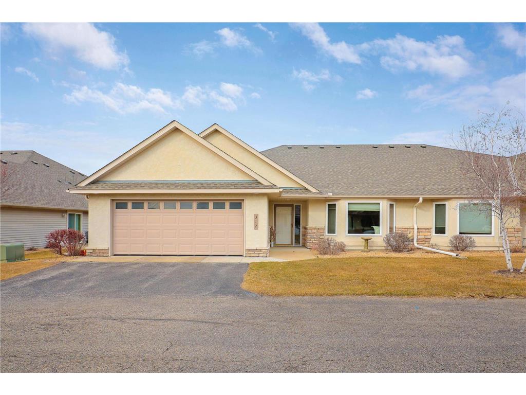 312 10th Avenue SE New Prague MN 56071 6490131 image1