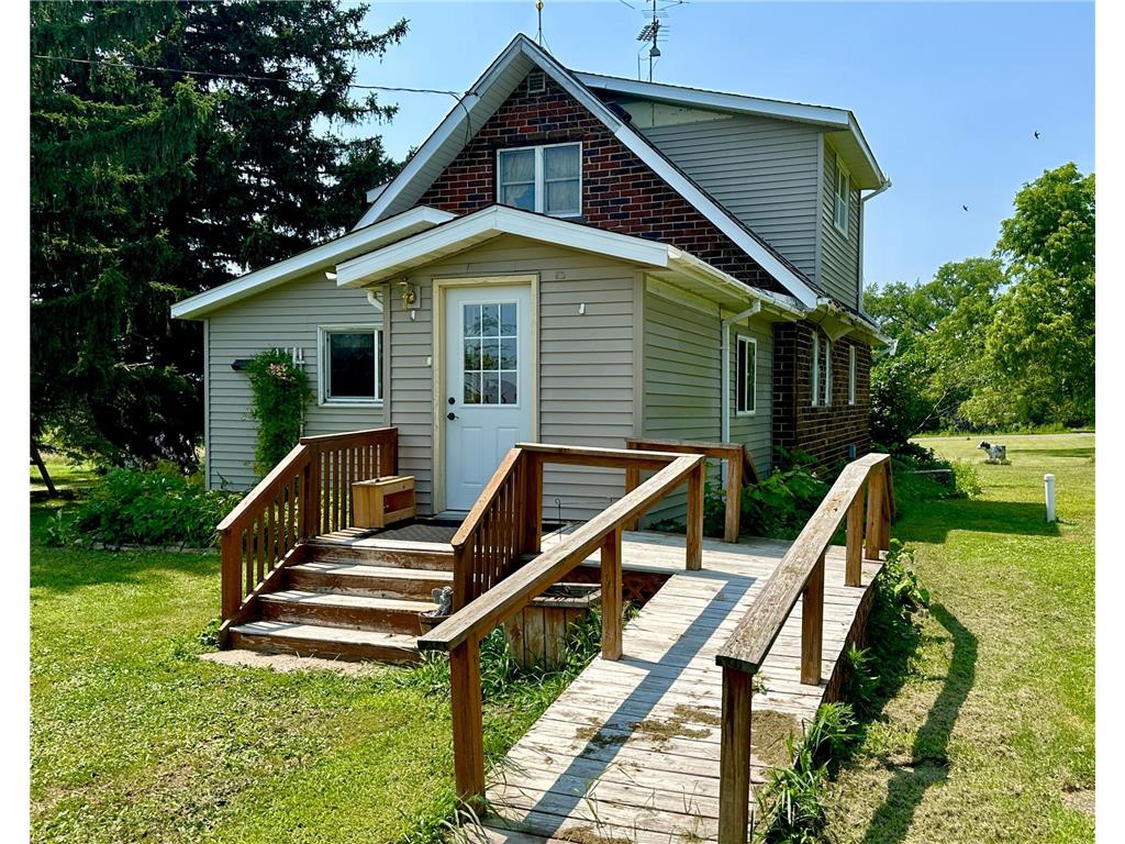 312 10th Street Clear Lake WI 54005 7115745 image3