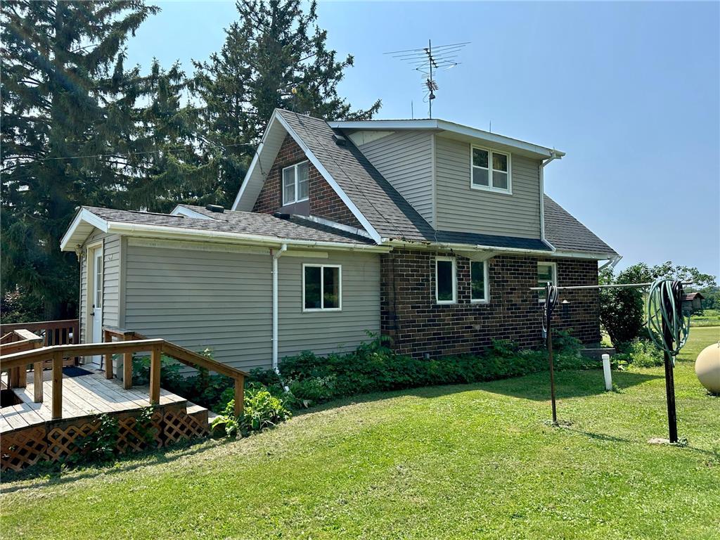 312 10th Street Clear Lake WI 54005 7115745 image4