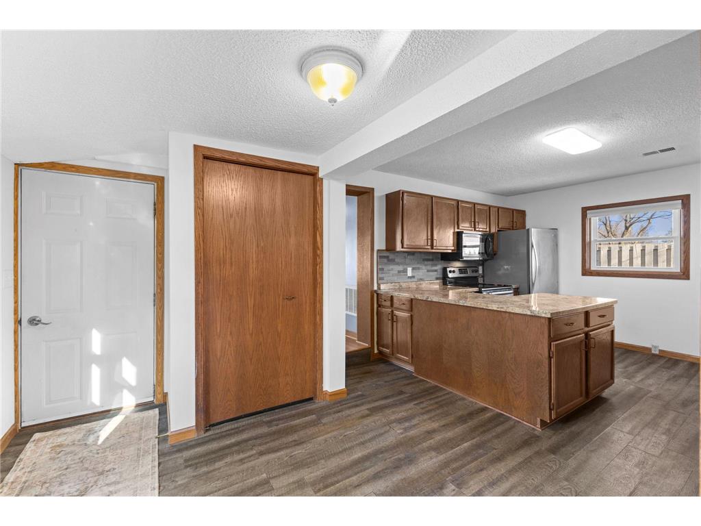 312 2nd Street N Delano MN 55328 7047111 image3