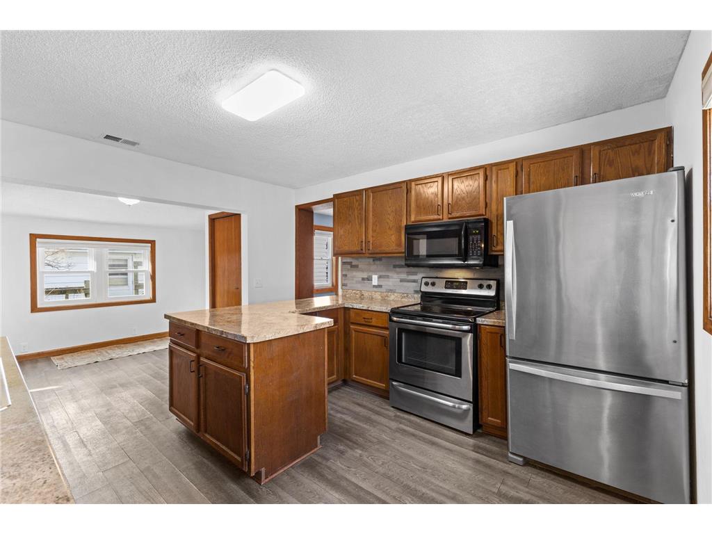 312 2nd Street N Delano MN 55328 7047111 image6