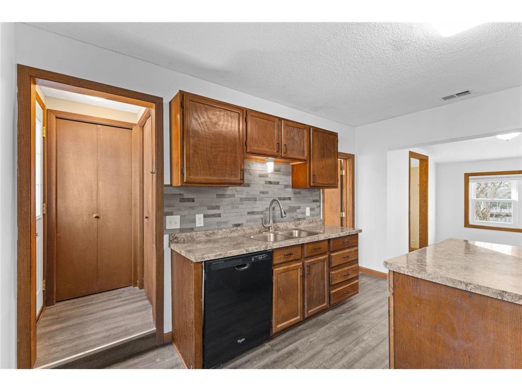 312 2nd Street N Delano MN 55328 7047111 image7