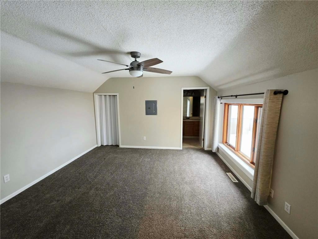 312 3rd Avenue NE Saint Cloud MN 56304 6826001 image4