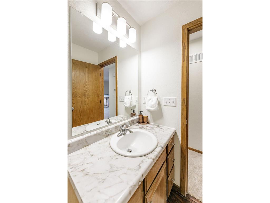 312 Cedar LN Montevideo MN 56265 7051350 image8