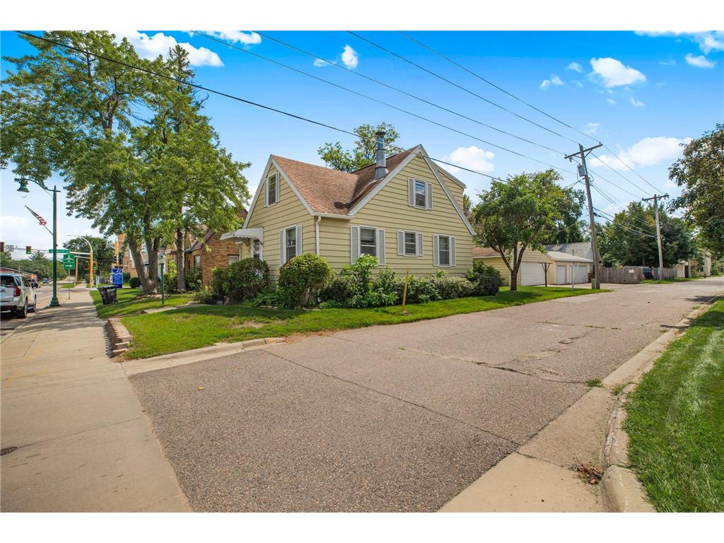 312 E Broadway Little Falls MN 56345 6774681 image19