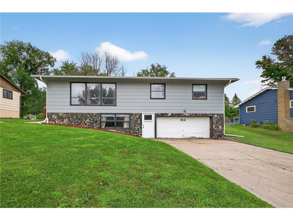 312 Pinecrest Court SW Pine Island MN 55963 6758581 image1