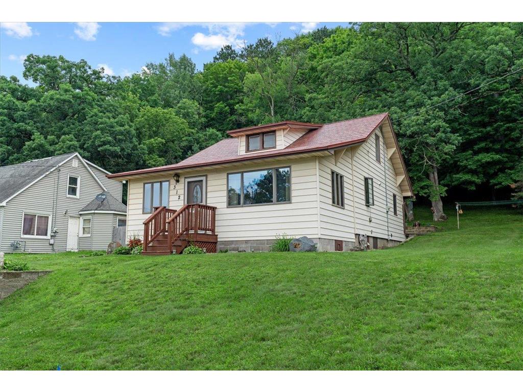 312 S Adams Street Saint Croix Falls WI 54024 6560831 image1