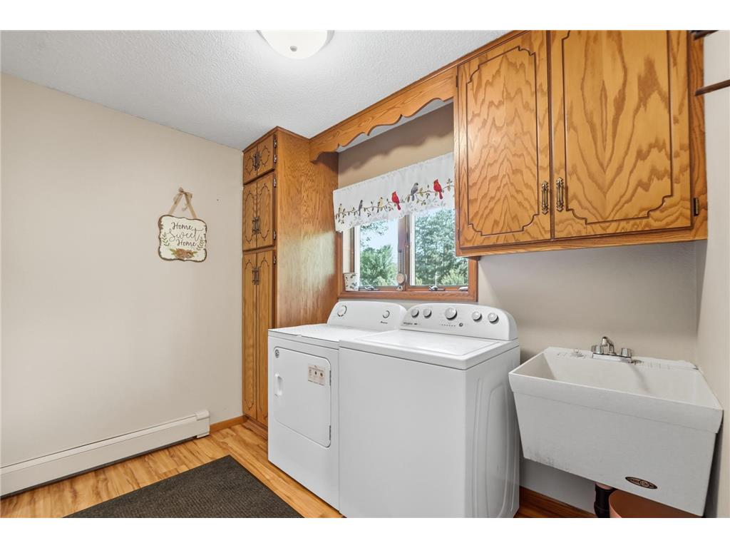 312 S Driftwood Street Royalton MN 56373 7107995 image11