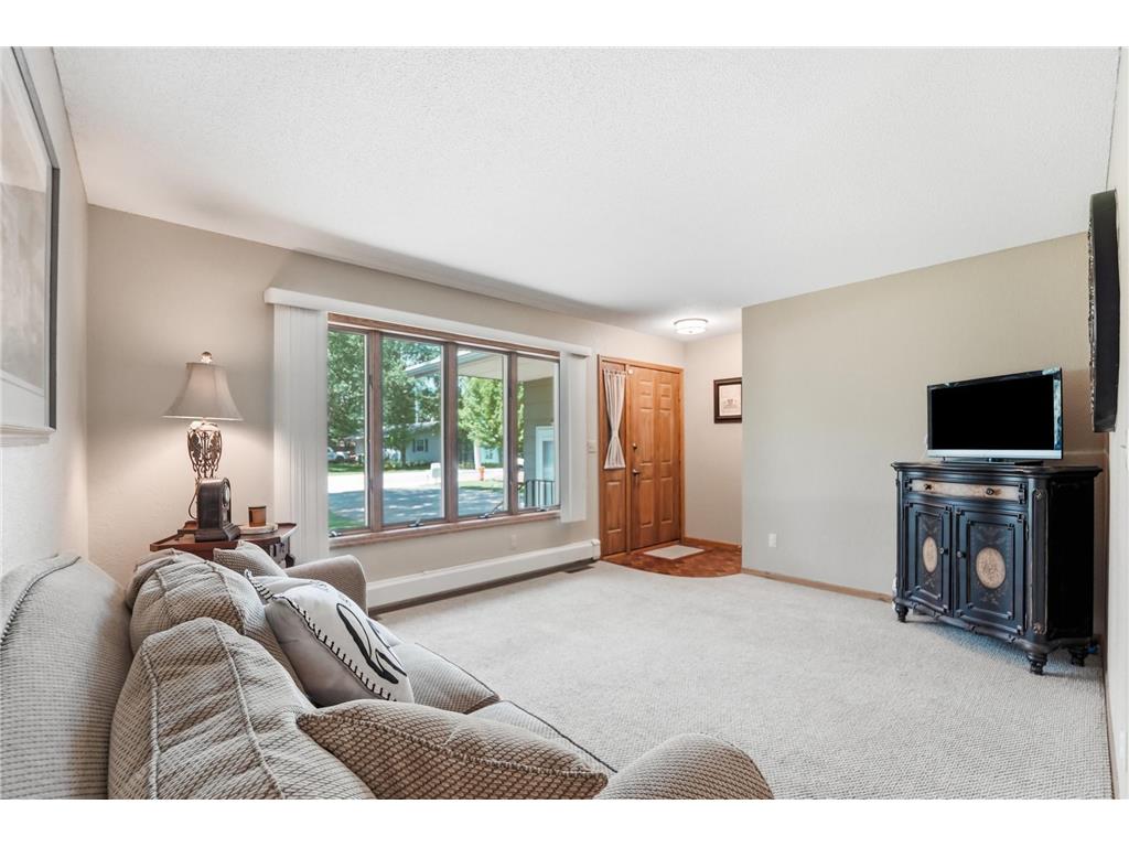 312 S Driftwood Street Royalton MN 56373 7107995 image4