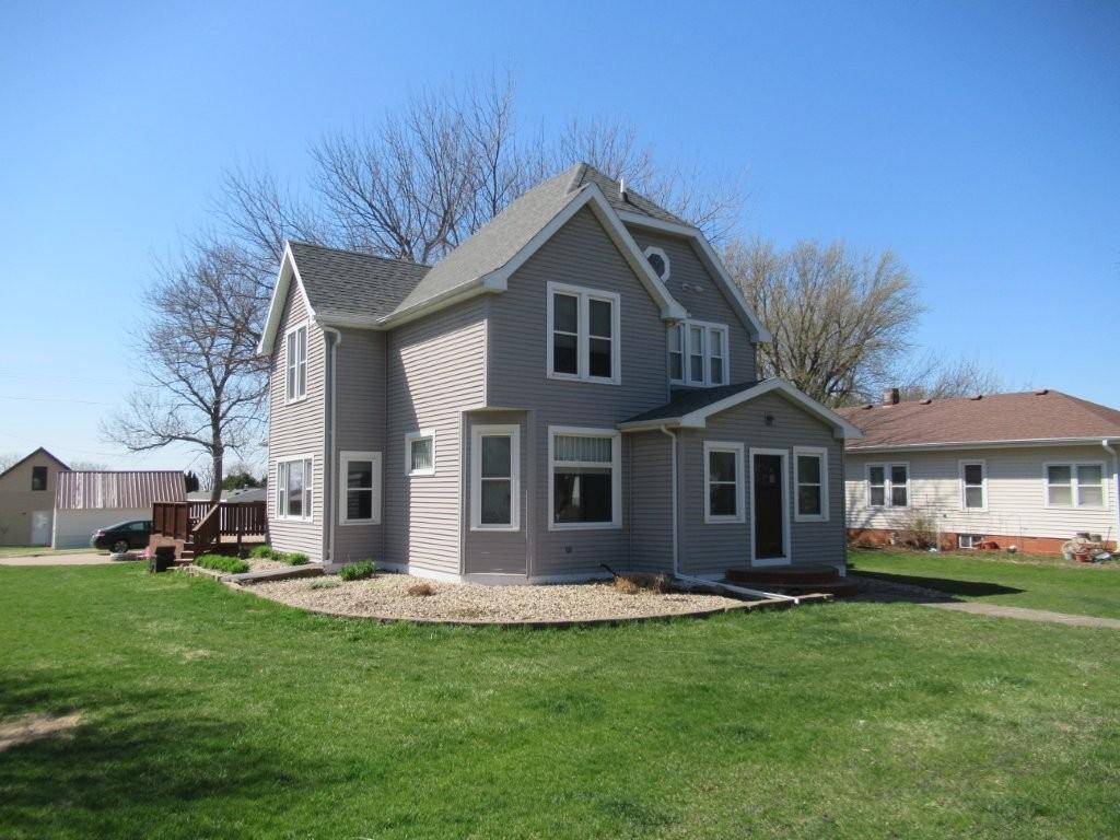 312 S Main Avenue Hills MN 56138 7061200 image1