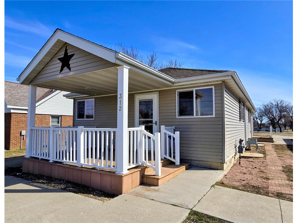 312 S Tyler Street Tyler MN 56178 7038518 image1