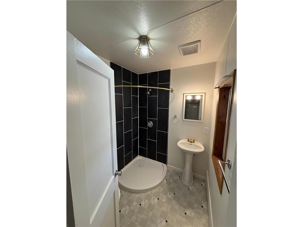 312 Spruce Street Alexandria MN 56308 7017065 image39