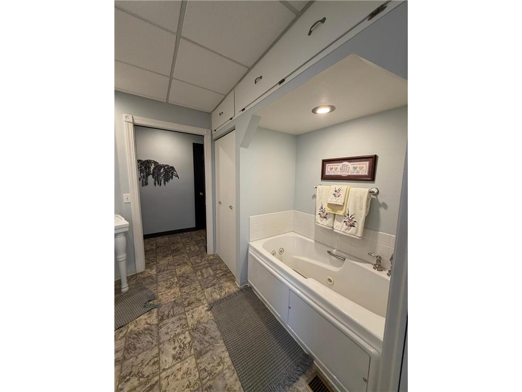 312 W Luverne Street Magnolia MN 56158 7068193 image13