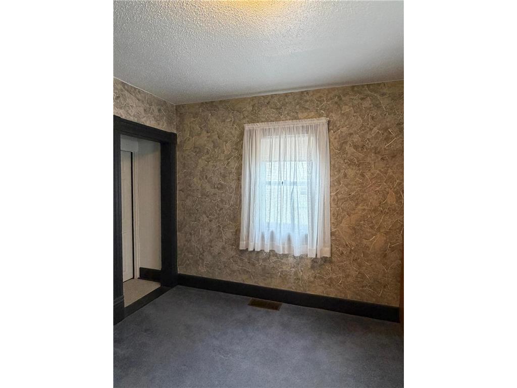 312 W Luverne Street Magnolia MN 56158 7068193 image26