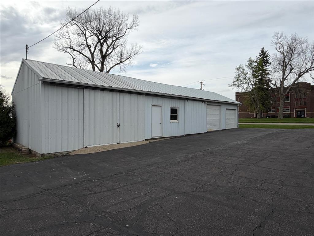 312 W Luverne Street Magnolia MN 56158 7068193 image71