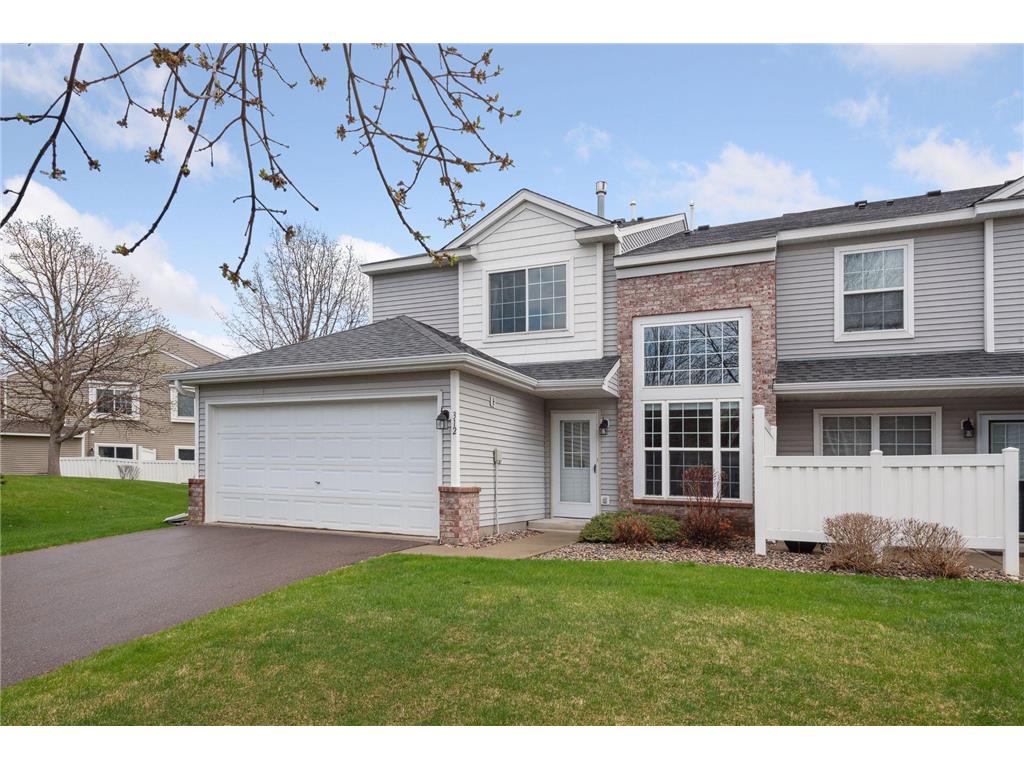 312 Wagon Wheel Lane, Chaska, MN, 55318 MLS 6351460 Edina Realty