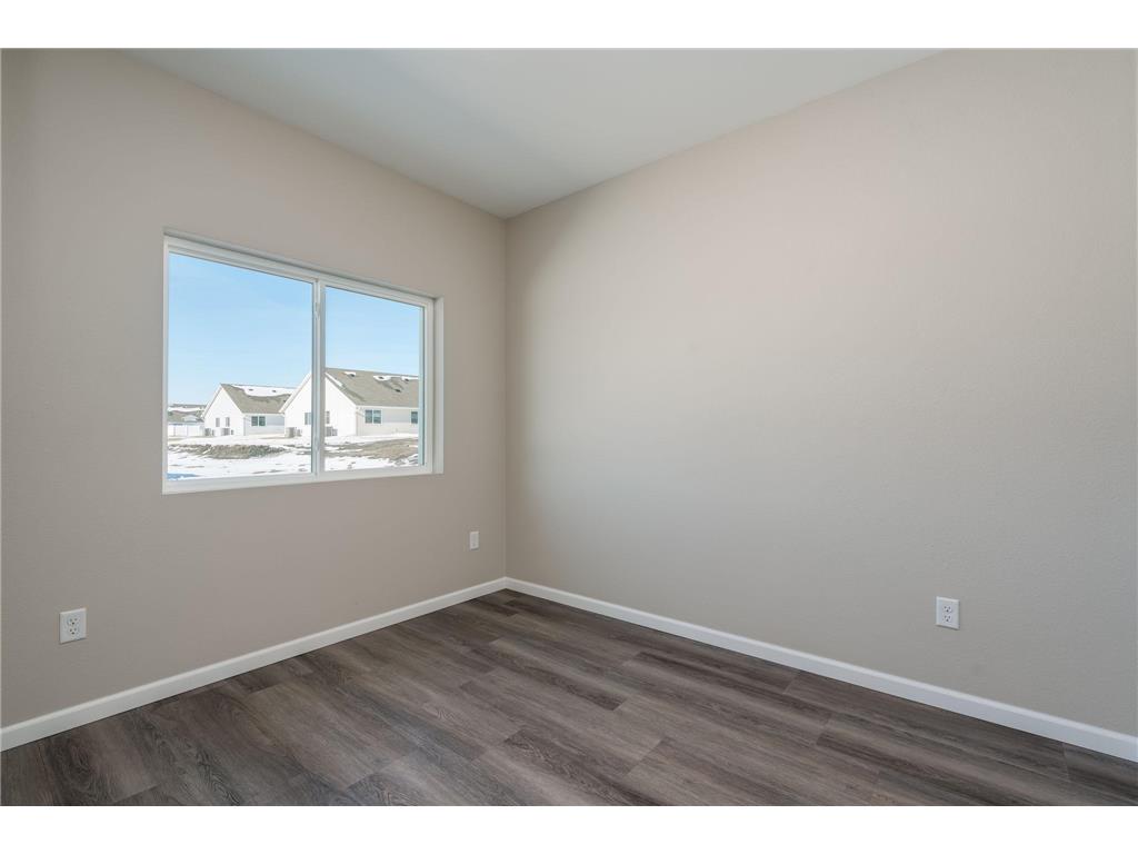 3120 & 3122 Noble Drive Mankato MN 56001 7018944 image19