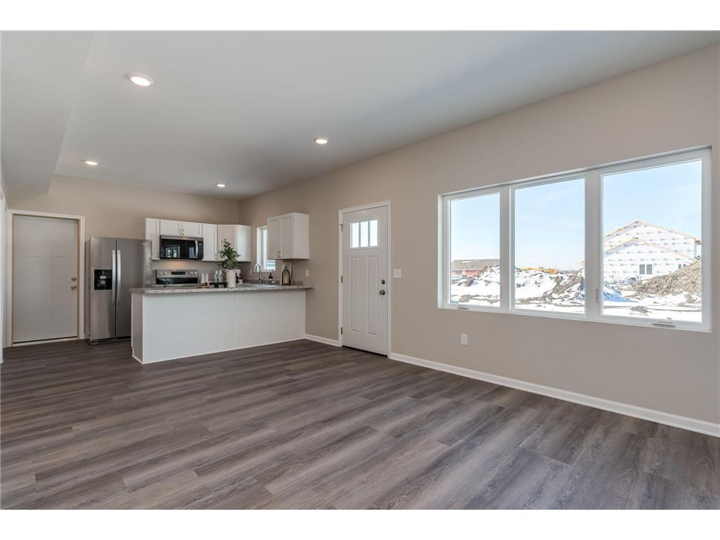 3120 & 3122 Noble Drive Mankato MN 56001 7018944 image5