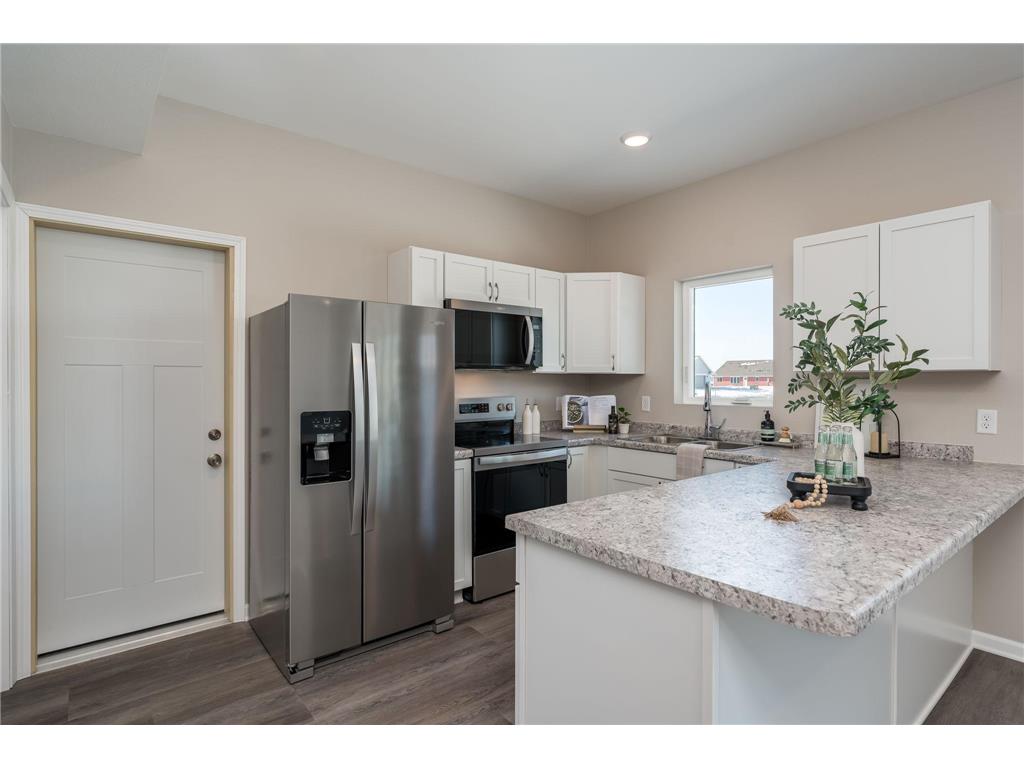 3120 & 3122 Noble Drive Mankato MN 56001 7018944 image9