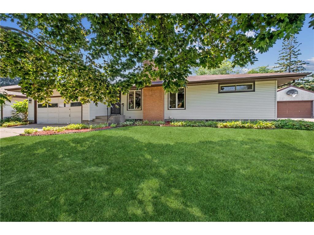3120 Edward Street NE Saint Anthony MN 55418 6422475 image1