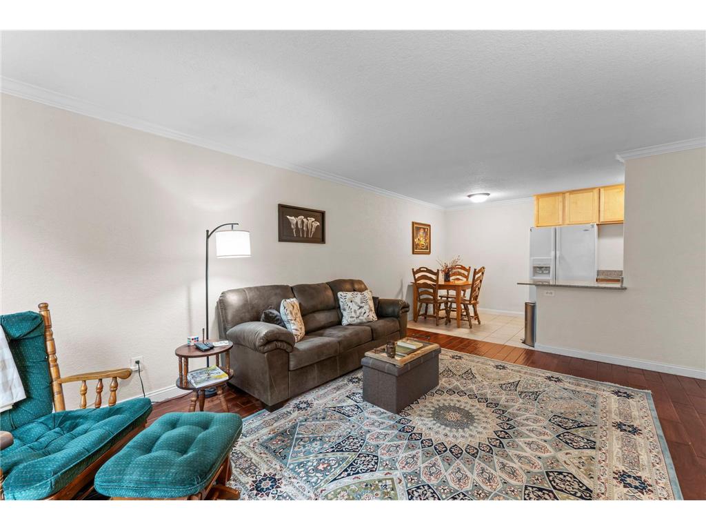 3120 Hennepin Avenue #106 Minneapolis MN 55408 7036389 image5