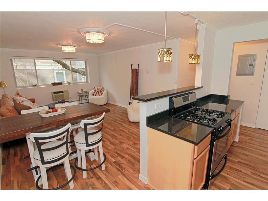 3120 Hennepin Avenue #107 Minneapolis MN 55408 6623146 image1