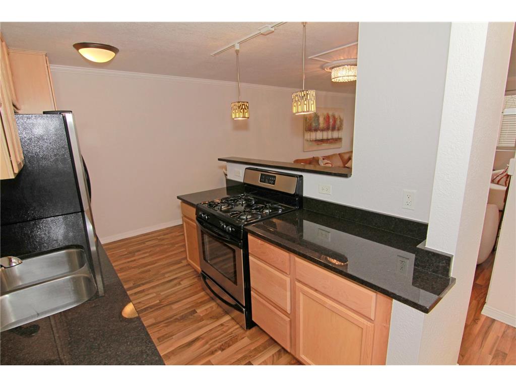 3120 Hennepin Avenue #107 Minneapolis MN 55408 6623146 image3