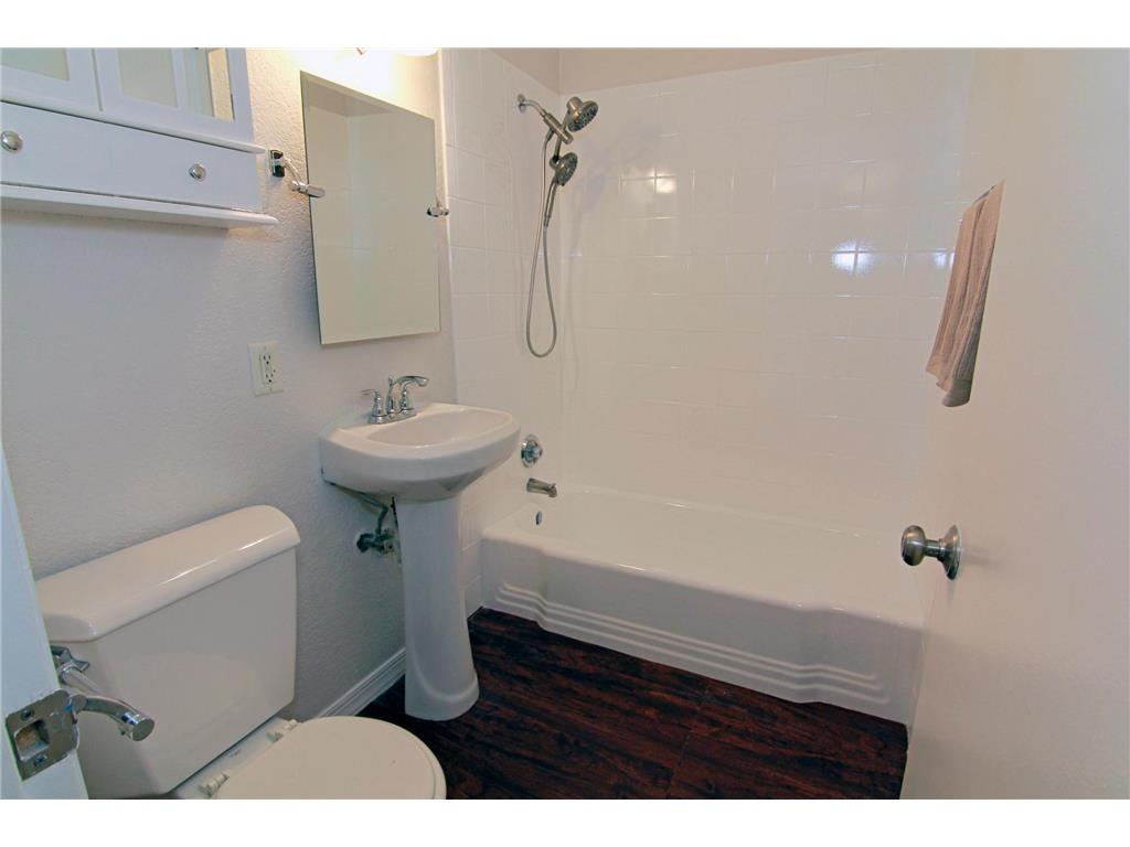 3120 Hennepin Avenue #107 Minneapolis MN 55408 6623146 image8