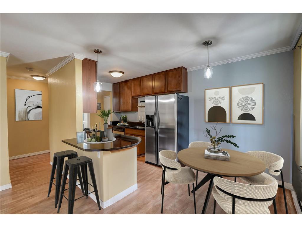 3120 Hennepin Avenue #205 Minneapolis MN 55408 6568063 image1