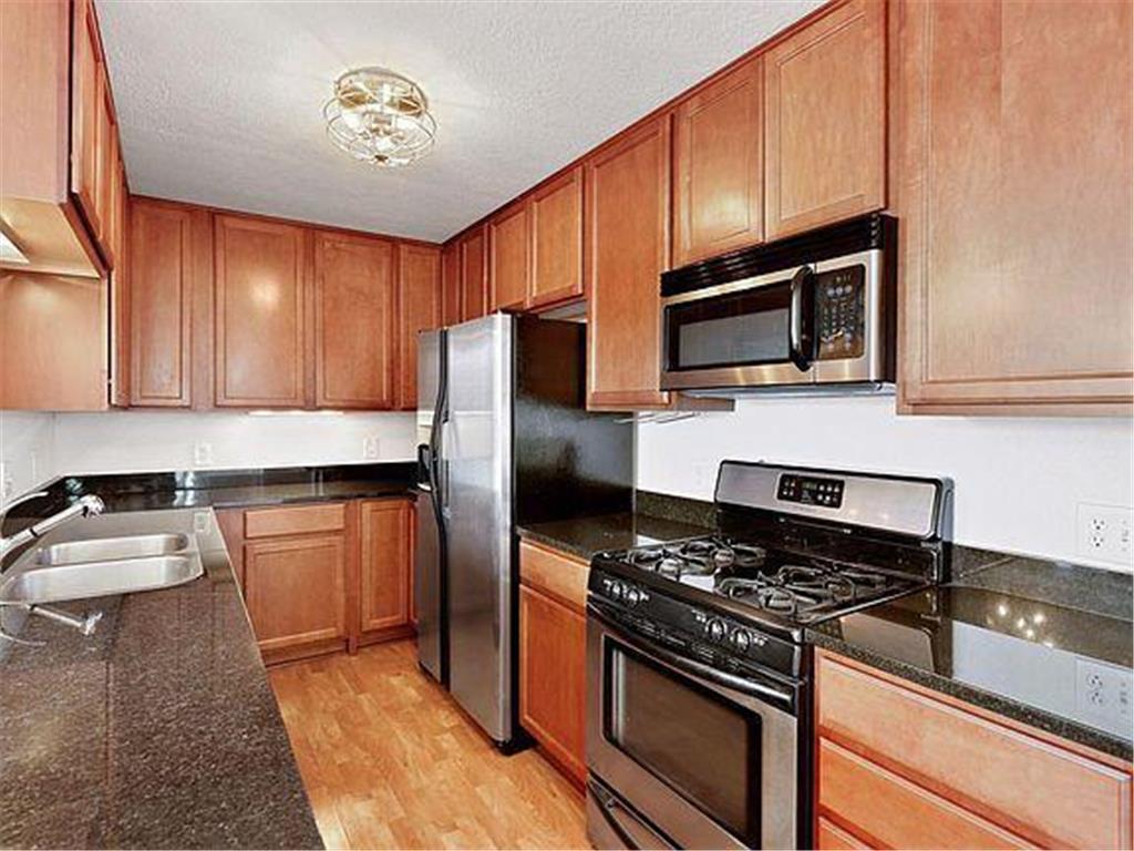 3120 Hennepin Avenue #208 Minneapolis MN 55408 6411179 image1