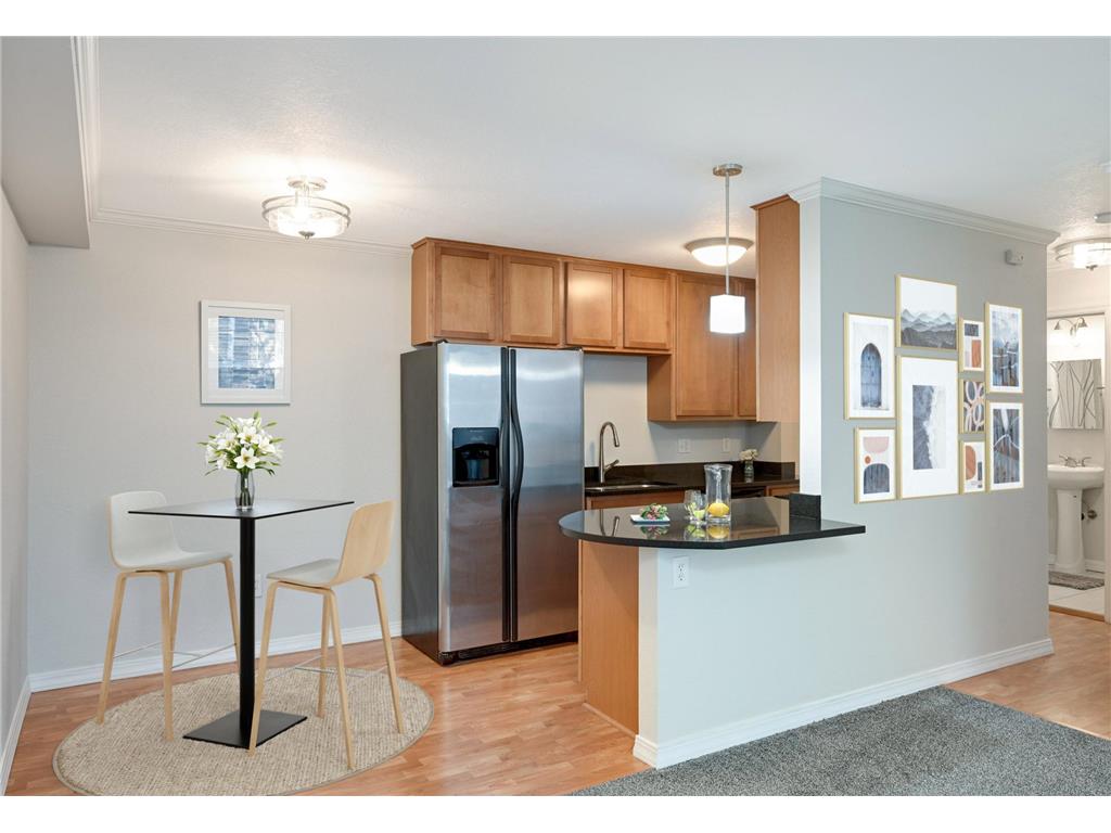 3120 Hennepin Avenue #7 Minneapolis MN 55408 6339418 image1