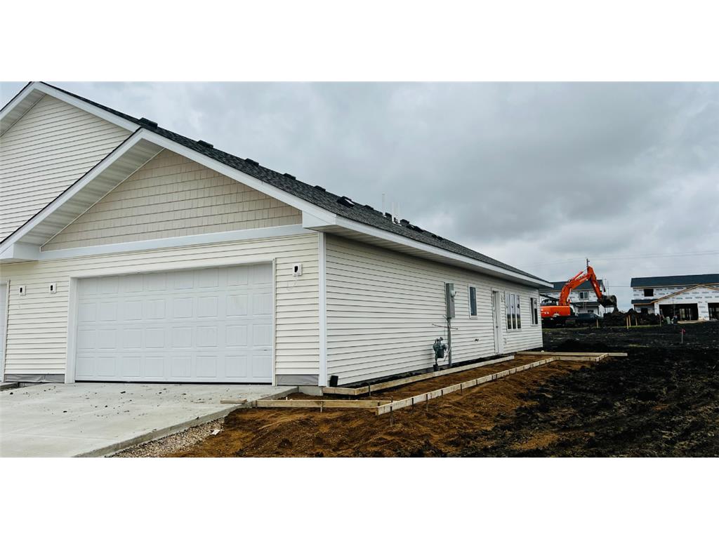 3120 Noble Drive Mankato MN 56001 6804745 image2