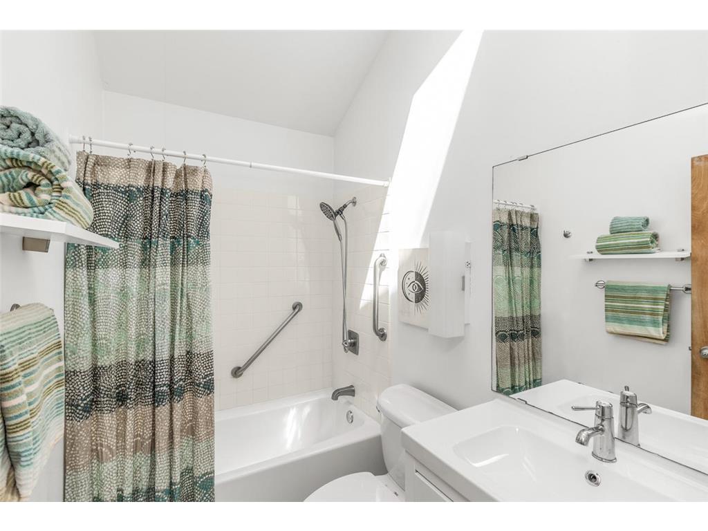 3121 E 22nd Street Minneapolis MN 55406 7017100 image21
