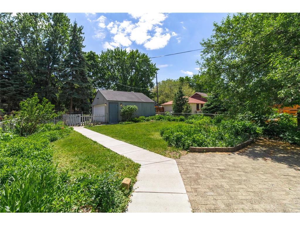 3121 E 22nd Street Minneapolis MN 55406 7017100 image26