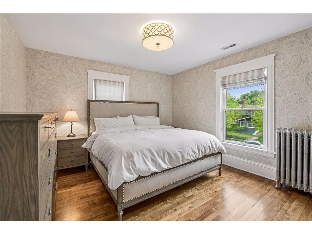 3121 Humboldt Avenue S Minneapolis MN 55408 7060600 image22